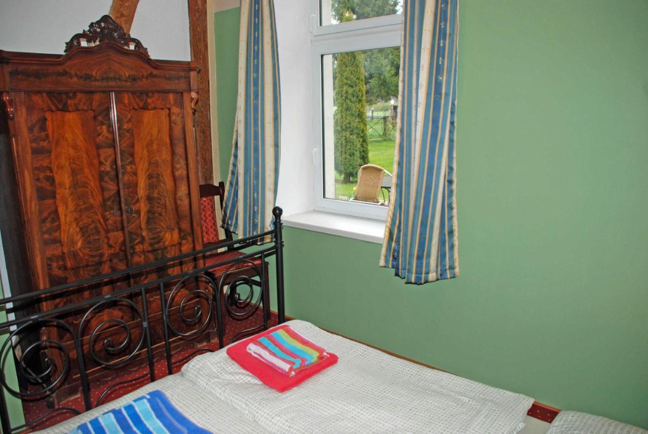 Ferienwohnungen Im Gutshaus Gnies Luaran gambar