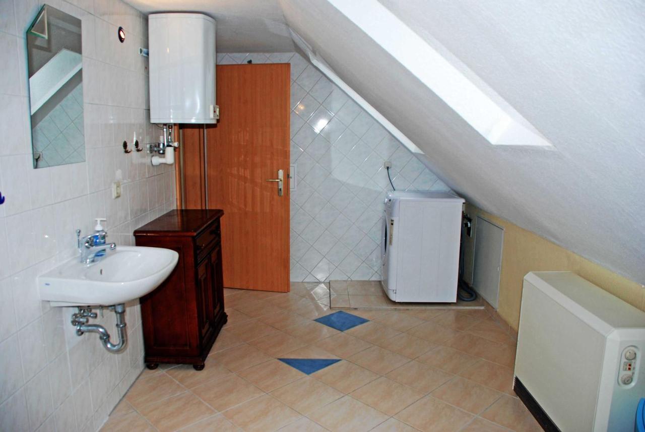 Ferienwohnungen Im Gutshaus Gnies Luaran gambar